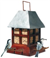 Birdscapes Paul Revere Wood Feeder (2.5 lb capacity)