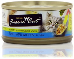 Fussie Cat Tuna and White Fish Cat Food (2.8 oz)